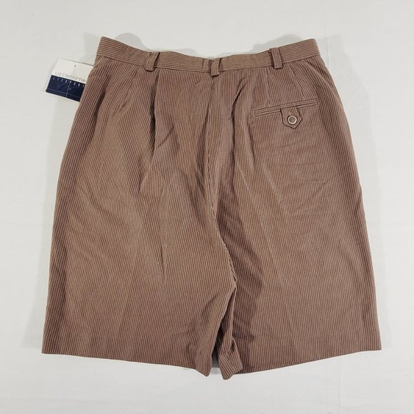 NWT LIZ CLAIBORNE Women's 14 (Actual 32" x 9") Brown Striped Bermuda Shorts - Picture 2 of 6